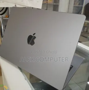 New Laptop Apple MacBook Pro M1 32GB Apple M1 Pro SSD 512GB