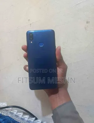 Samsung A10 32 GB Blue