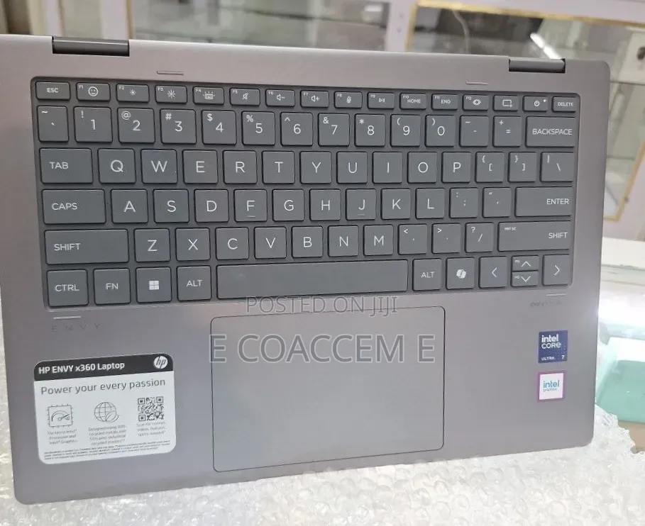 New Laptop HP 16GB Intel Core Ultra 7 SSD 1T