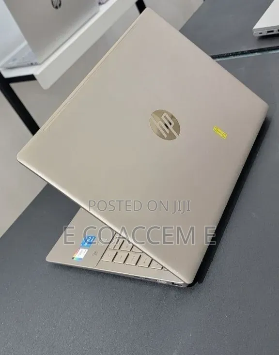 New Laptop HP 16GB Intel Core i5 SSD 512GB