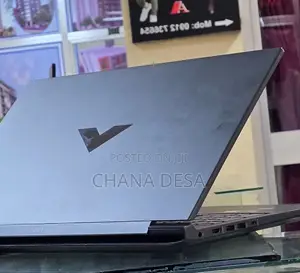 New Laptop HP Victus 15 16GB AMD Ryzen 7 SSD 1T