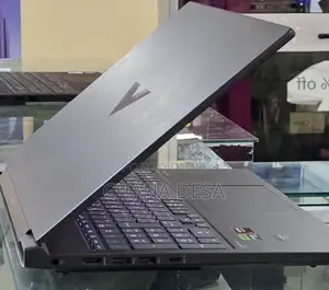 New Laptop HP Victus 15 16GB AMD Ryzen 7 SSD 1T