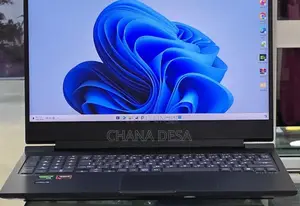 New Laptop HP Victus 15 16GB AMD Ryzen 7 SSD 1T