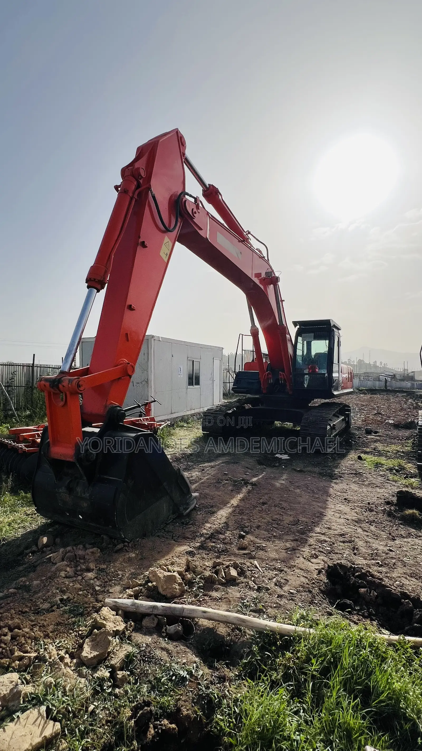 Hitachi Excavator 350