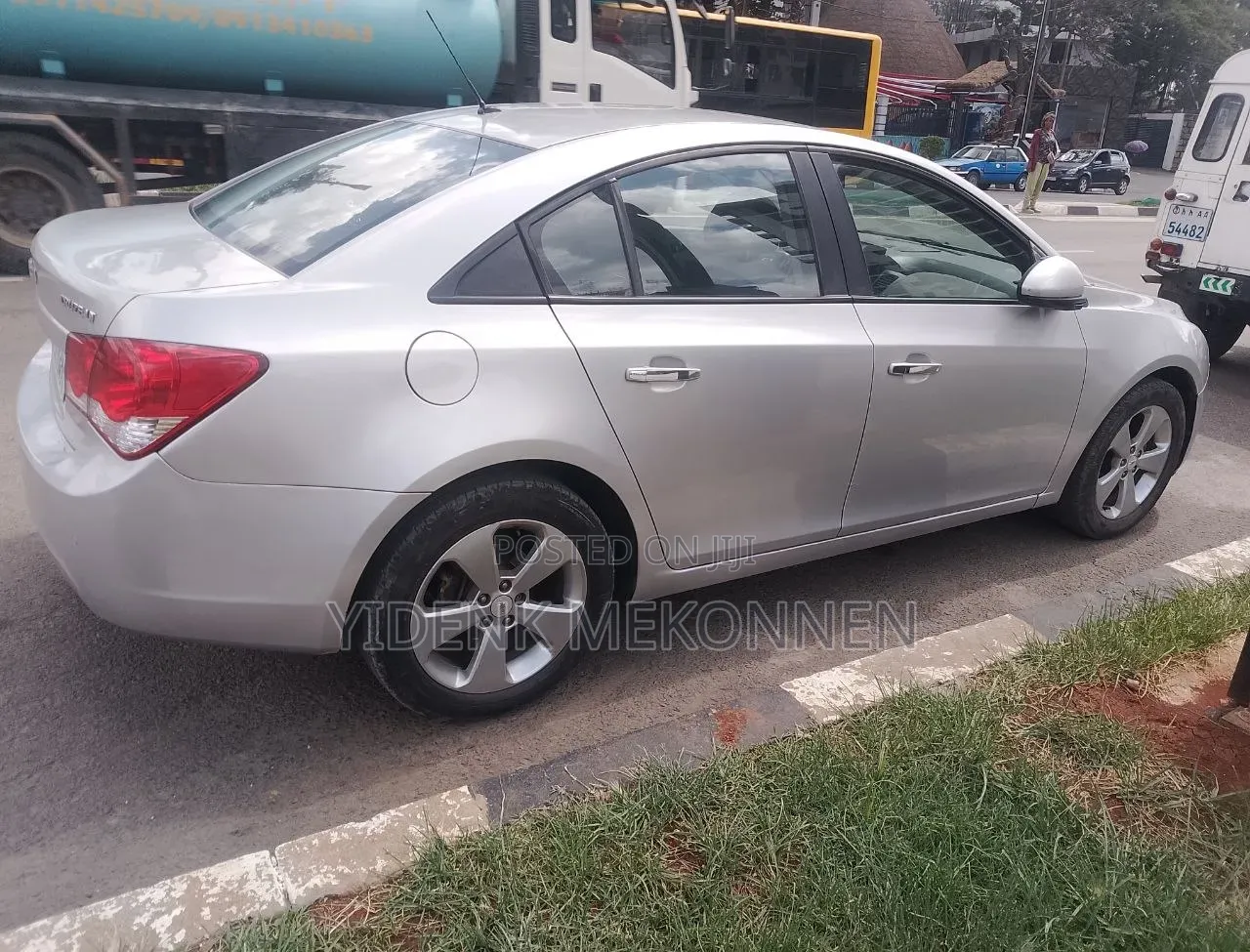 Chevrolet Cruze 2012 Silver