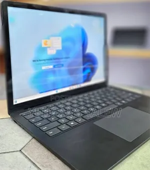 New Laptop Microsoft Surface Laptop 4 16GB Intel Core i7 SSD 512GB