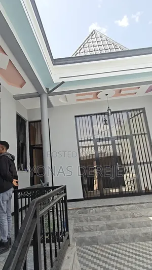 Furnished 5bdrm House in Dukem, East Shewa for sale