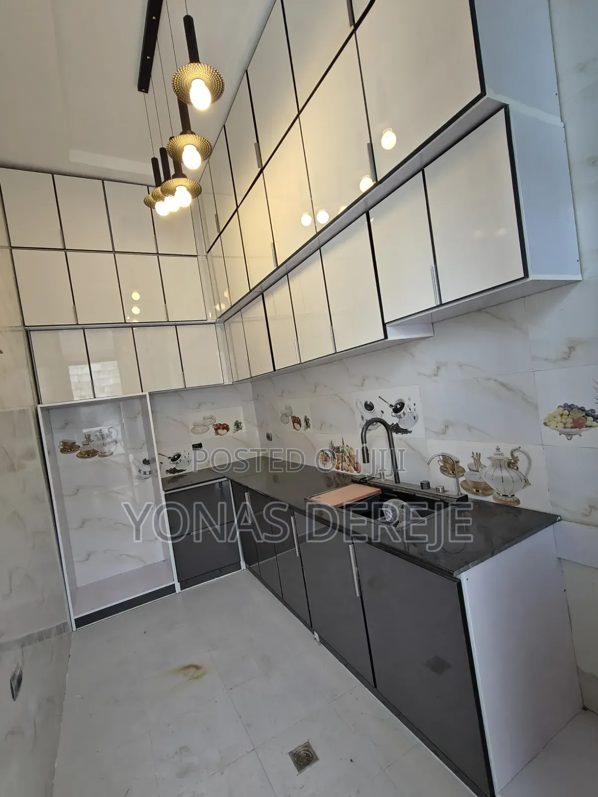 Furnished 5bdrm House in Dukem, East Shewa for sale