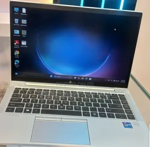 New Laptop HP EliteBook 840 G8 16GB Intel Core i5 SSD 512GB