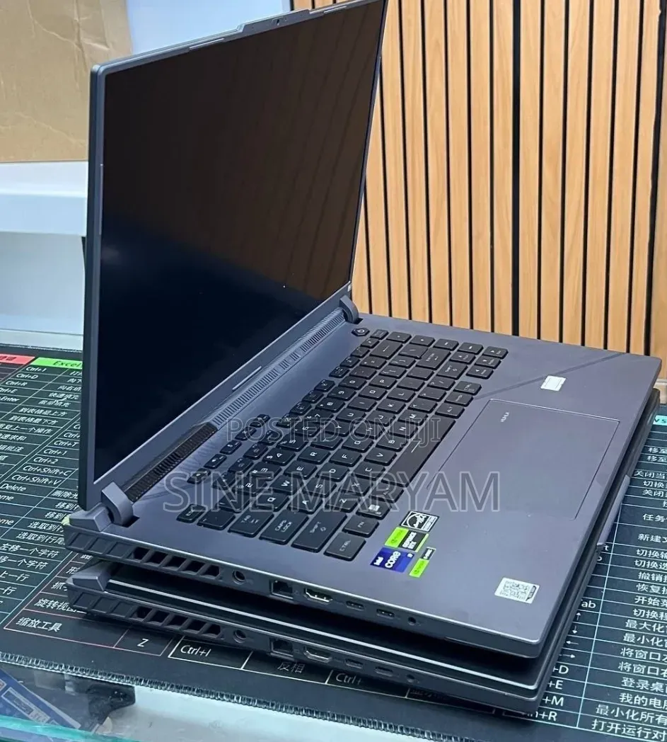 New Laptop Asus ROG Strix G16 G614 16GB Intel Core i9 SSD 1T