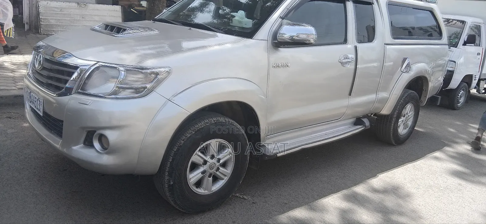 Toyota Hilux 2014 Gold