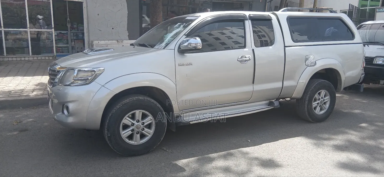 Toyota Hilux 2014 Gold