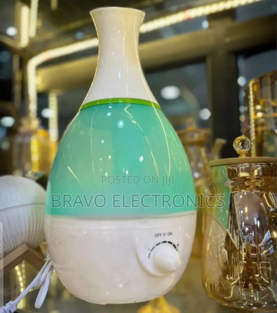 Air Humidifier That Features Low Noise Operation and Colorful Led