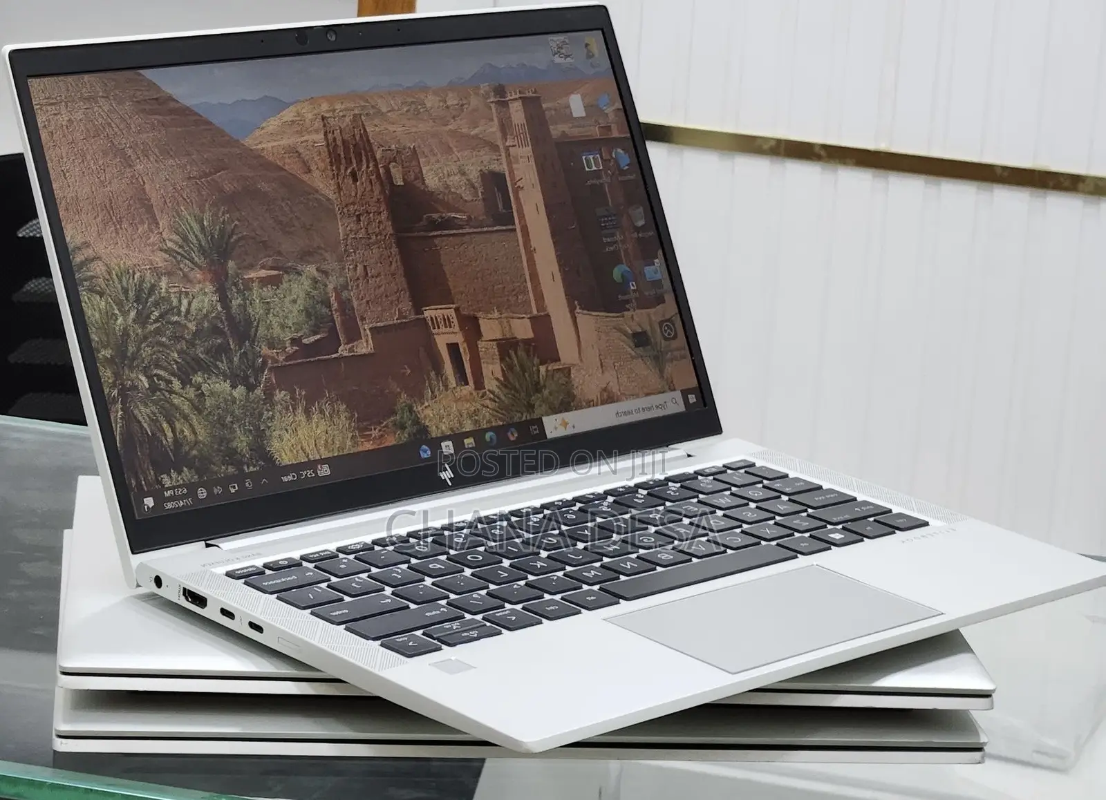 New Laptop HP EliteBook 830 G8 16GB Intel Core i7 SSD 512GB