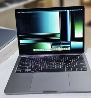 New Laptop Apple MacBook Pro 2022 M2 8GB Apple M2 SSD 256GB