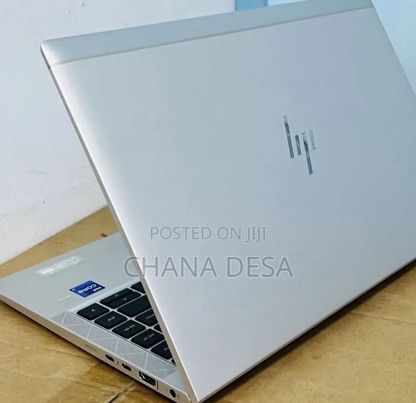 New Laptop HP EliteBook 840 G8 16GB Intel Core i7 SSD 512GB