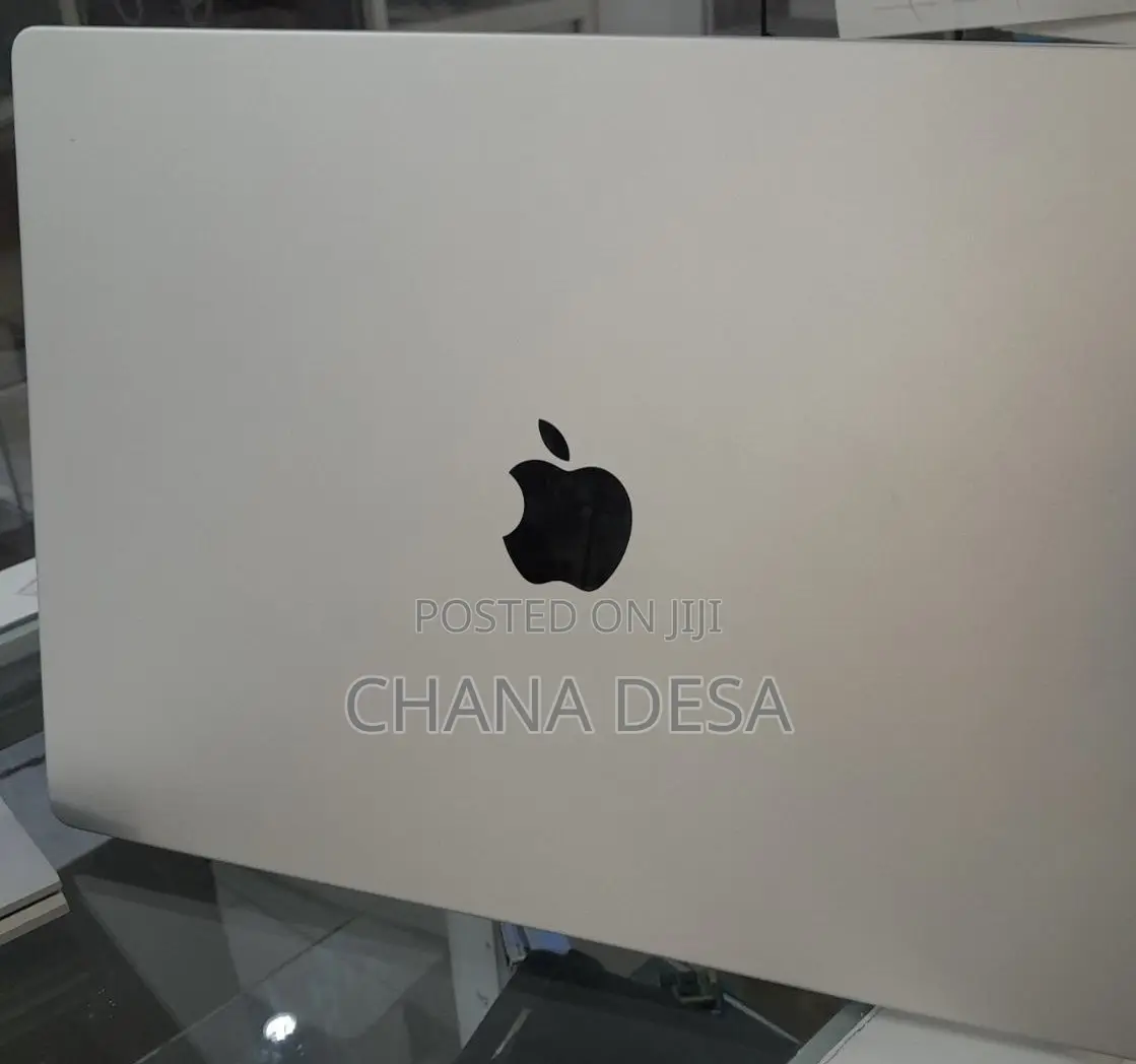 New Laptop Apple MacBook Pro M1 32GB Apple M1 Pro SSD 512GB
