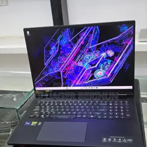 New Laptop Acer Predator Helios 18 PH18-71 32GB Intel Core i9 SSD 1T