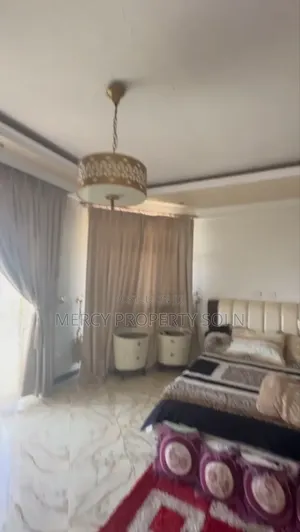 6bdrm House in Bole for sale