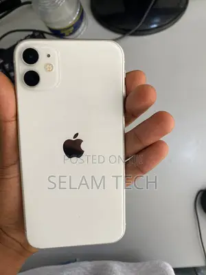 Apple iPhone 11 64 GB White
