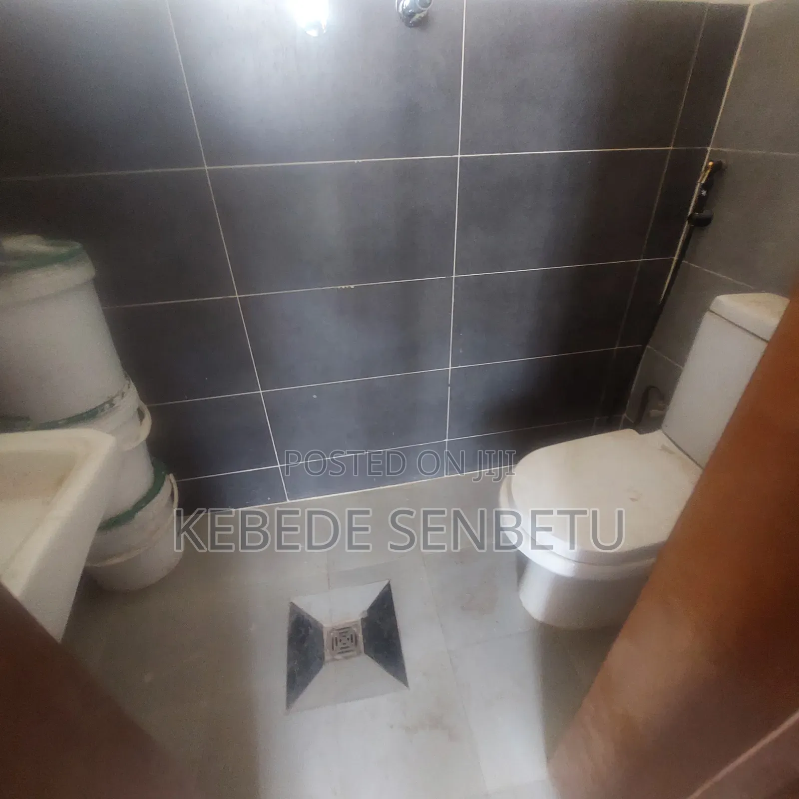 5bdrm House in Oromia, East Shewa for rent