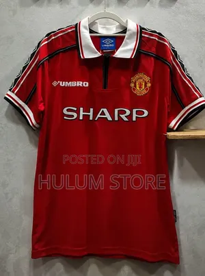 Iconic Manchester United 1998/99 Retro Jersey
