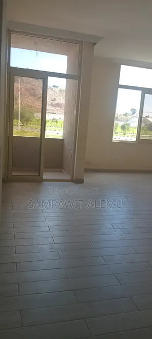 3bdrm Apartment in የአምደሁን ሪልስቴት, Nifas Silk-Lafto for sale