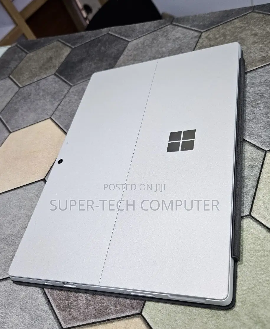 New Laptop Microsoft Surface Pro 7+ 16GB Intel Core i7 SSD 512GB