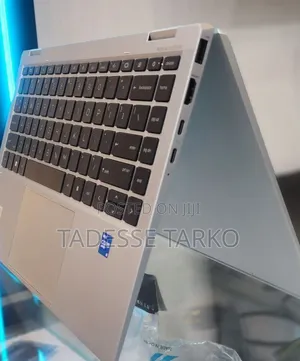 New Laptop HP EliteBook 1040 G8 16GB Intel Core i5 SSD 512GB