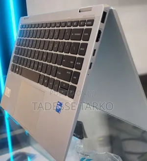 New Laptop HP EliteBook 1040 G8 16GB Intel Core i7 SSD 512GB