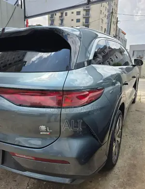 BYD Tang EV 2025 Blue