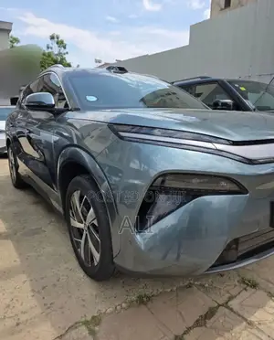 BYD Tang EV 2025 Blue