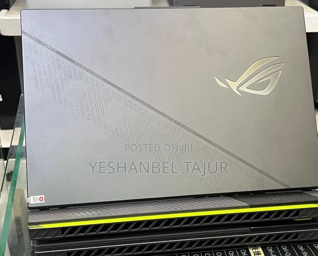 New Laptop Asus ROG Strix G16 G614 16GB Intel Core i9 SSD 1T