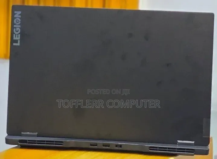 New Laptop Lenovo Legion 5 16GB AMD Ryzen 7 SSD 512GB