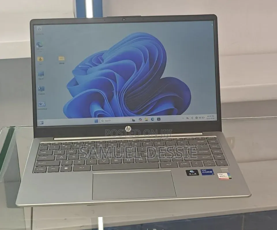 New Laptop HP Stream Notebook 16GB Intel Core i7 SSD 1T