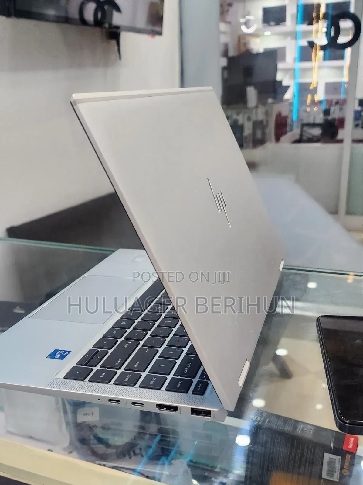 New Laptop HP EliteBook 1040 G8 16GB Intel Core i5 SSD 512GB