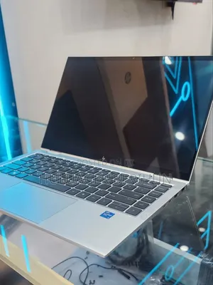 New Laptop HP EliteBook 1040 G8 16GB Intel Core i5 SSD 512GB