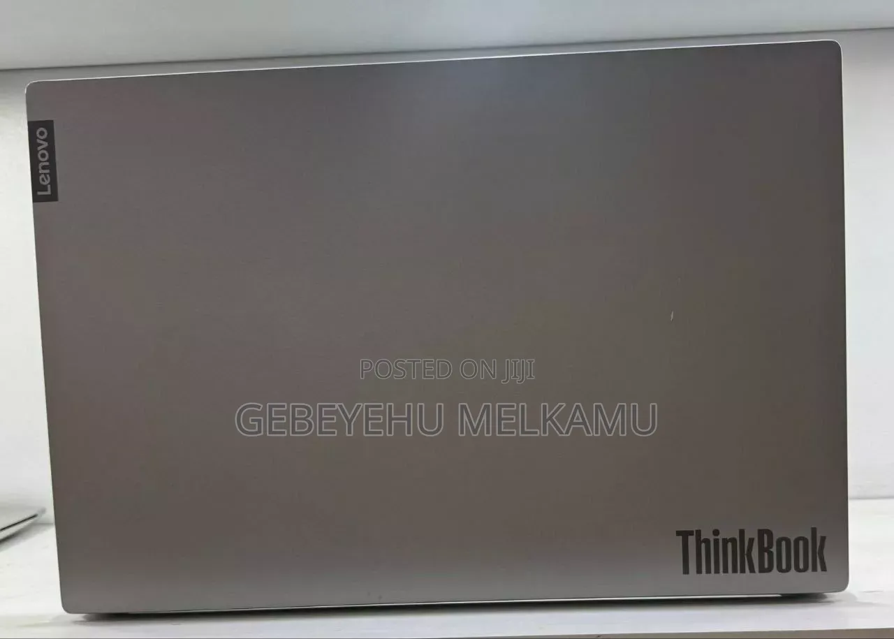 New Laptop Lenovo 8GB Intel Core i5 SSD 256GB