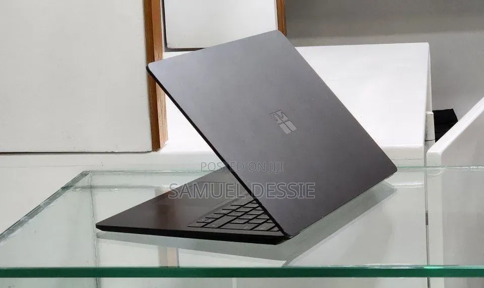 New Laptop Microsoft Surface Laptop 4 16GB Intel Core i7 SSD 512GB