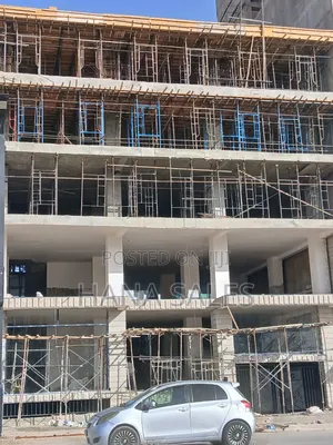 ሱቆችን 16ካሬ ጀምሮ እየሸጥን እንገኛለን