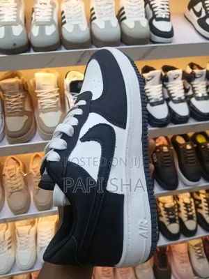 Nike Air Force
