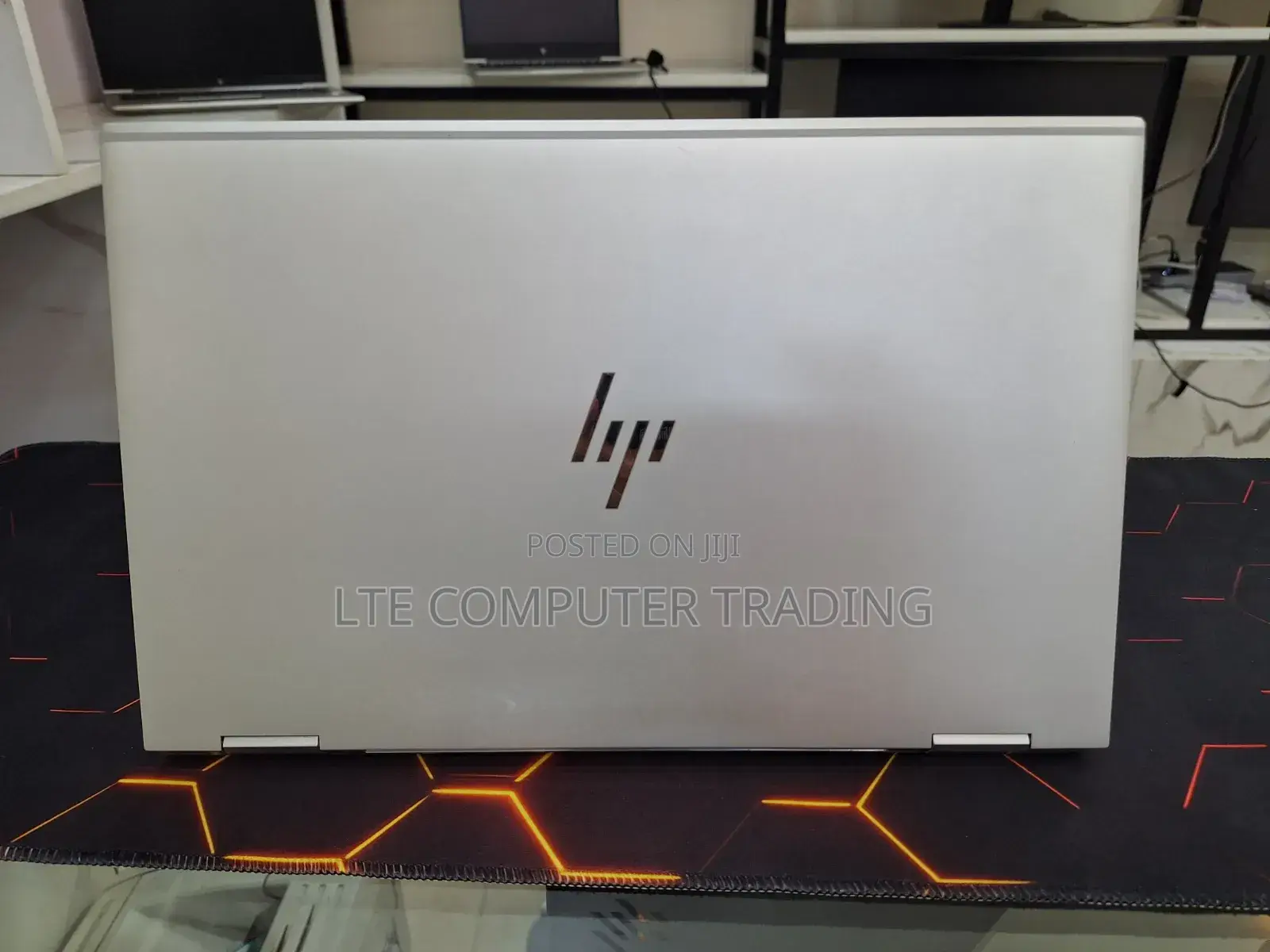 New Laptop HP EliteBook x360 1040 G7 16GB Intel Core i7 SSD 512GB