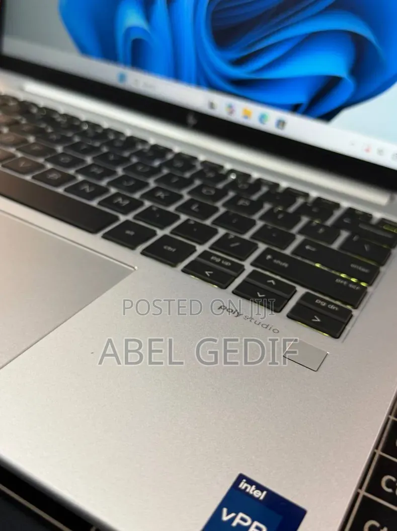 New Laptop HP EliteBook 840 16GB Intel Core i7 SSD 512GB