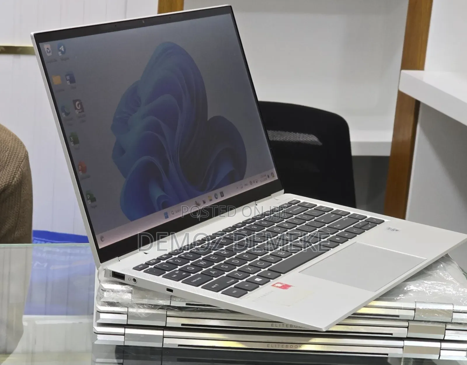 New Laptop HP EliteBook x360 1040 G7 16GB Intel Core i7 SSD 512GB