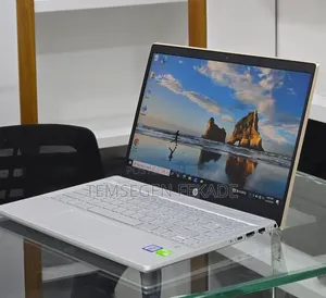 New Laptop HP Pavilion 14 8GB Intel Core i5 SSD 512GB