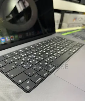 New Laptop Apple MacBook Pro M1 16GB Apple M1 Pro SSD 512GB