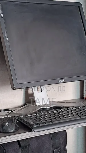 Desktop Computer Dell 4GB Intel Core 2 Quad HDD 160GB