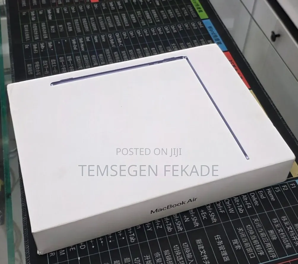 New Laptop Apple MacBook Air 2026 M5 13-inch 16GB Apple M5 SSD 512GB