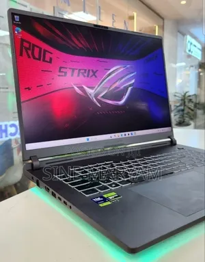 New Laptop Asus ROG Strix G16 G614 32GB Intel Core Ultra 9 SSD 2T