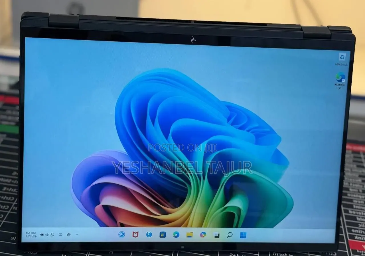 New Laptop HP OmniBook X Flip 14" 16GB Intel Core Ultra 7 SSD 1T